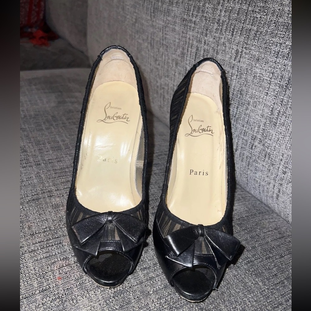 Christian Louboutin Black Leather/Mesh Angelique Peep Toe Platform Pump sz 35.5